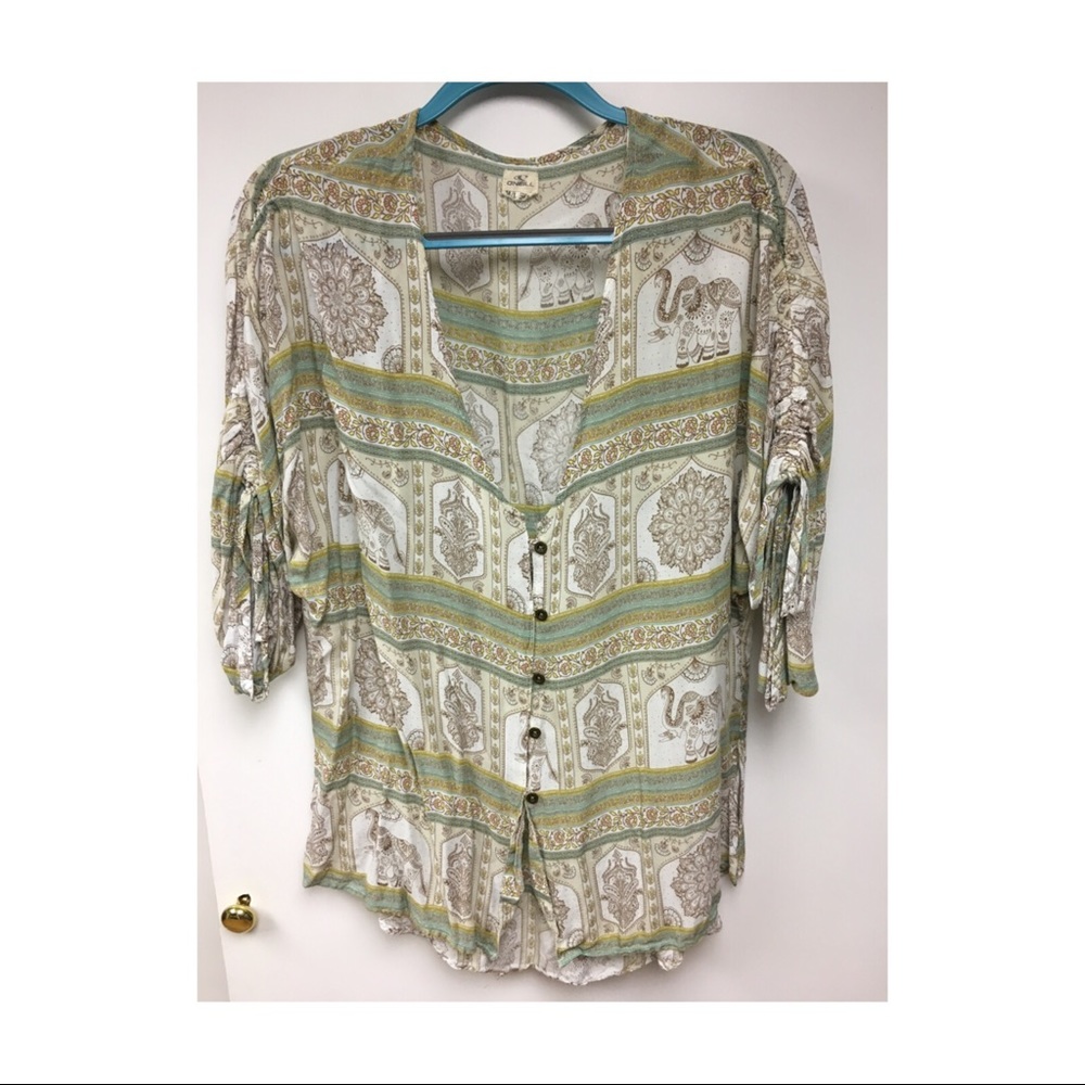 O’Neill Button Up Pull Over Size M/L